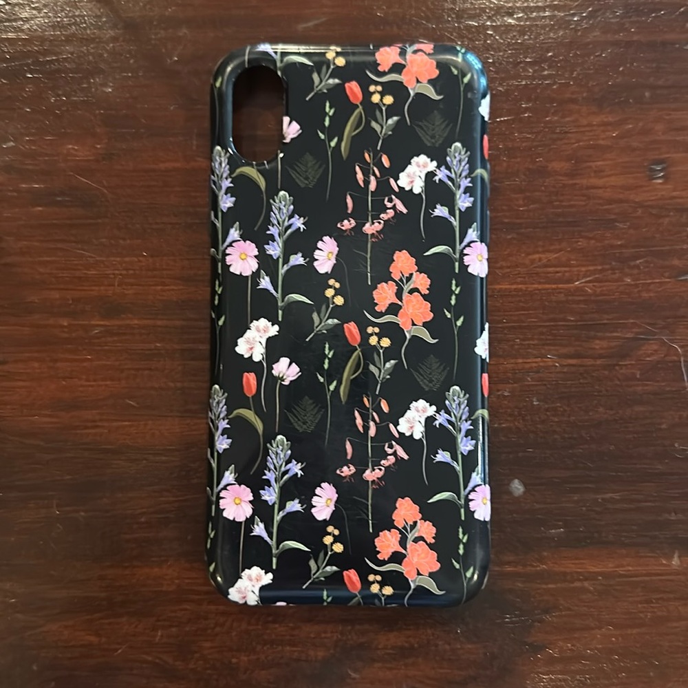 iphone xs case with flowers